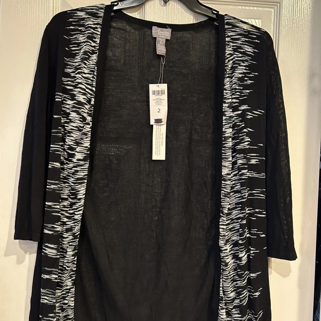 Chicos Travelers Black Space Dye Cardigan Sweater Size 2 Large. Nwt